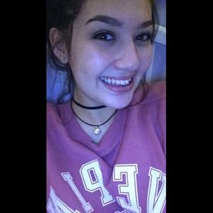 Meet your Posher, Susana